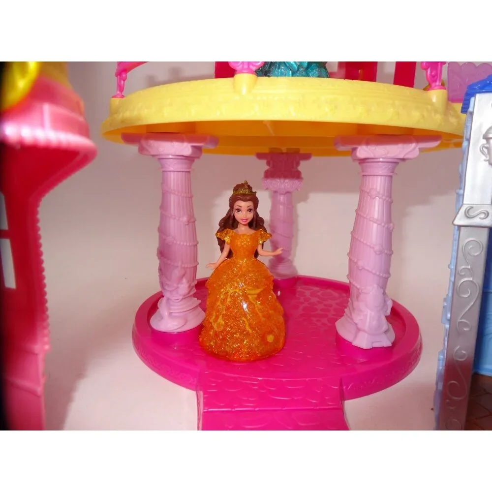Disney Princess Glitter Glider Castle with 6 Princesses and 6 castle‎ moduls